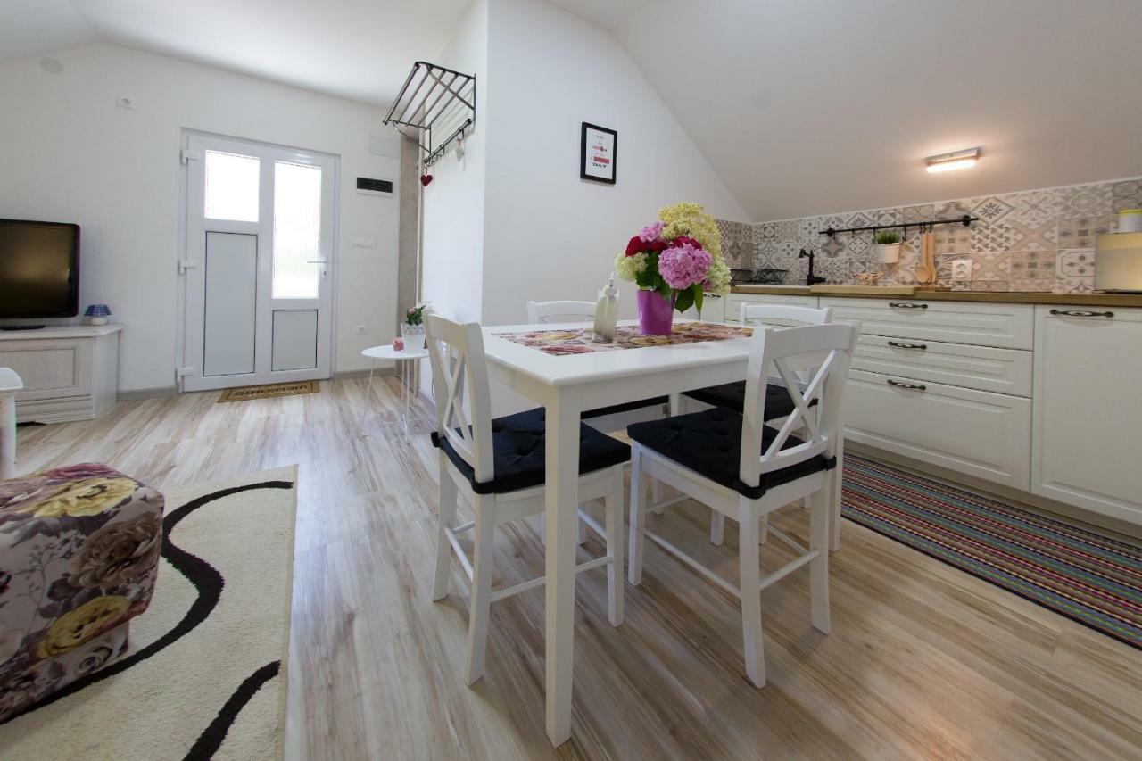 אוטוצאץ Apartment Kalimero מראה חיצוני תמונה